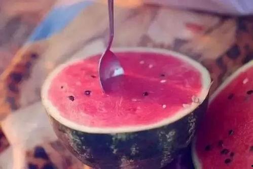 娱乐吃瓜君草莓酱,娱乐吃瓜君的甜蜜揭秘之旅